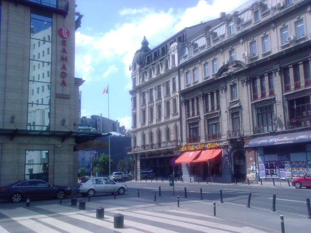 Atlas Accommodation Bucarest Esterno foto